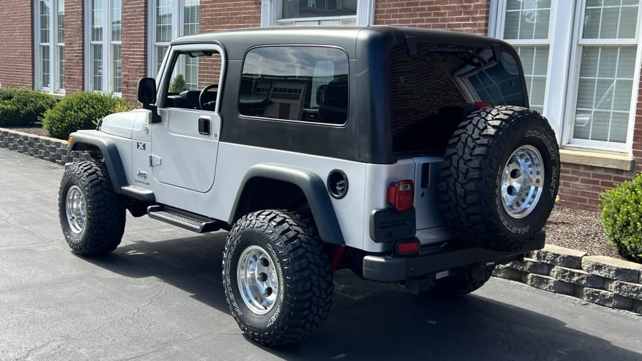 2005 Jeep TJ Wrangler - Image 3 of 8