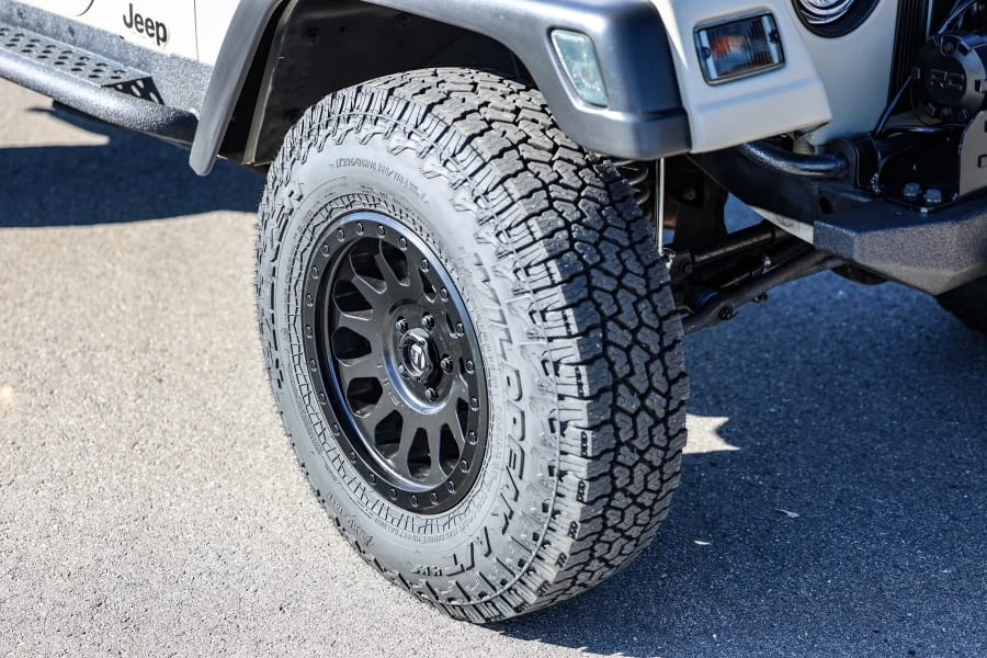 2005 Jeep TJ Wrangler - Image 14 of 31
