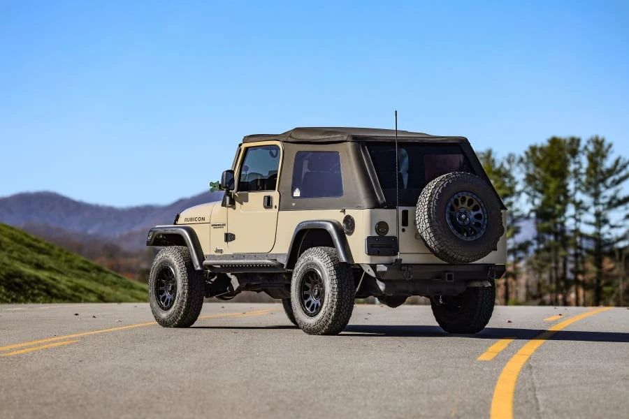 2005 Jeep TJ Wrangler - Image 2 of 31