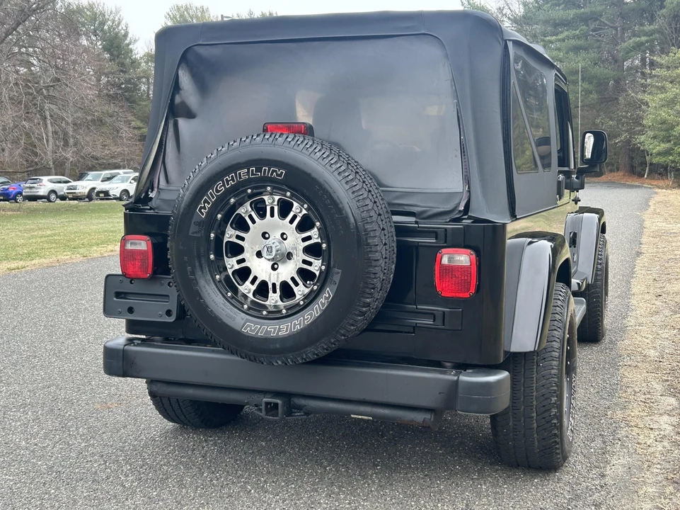 2005 Jeep TJ Wrangler - Image 19 of 31