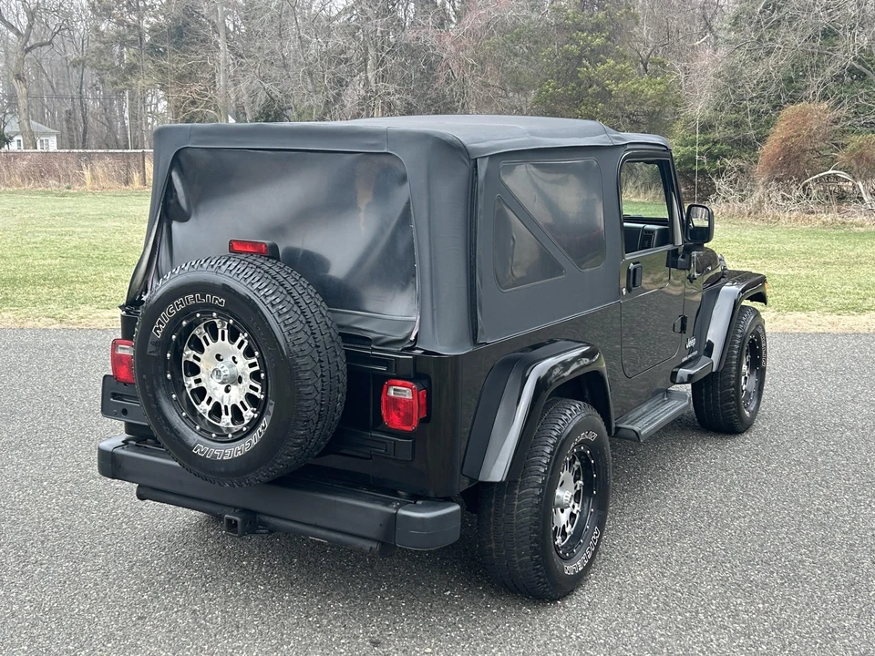 2005 Jeep TJ Wrangler - Image 21 of 31