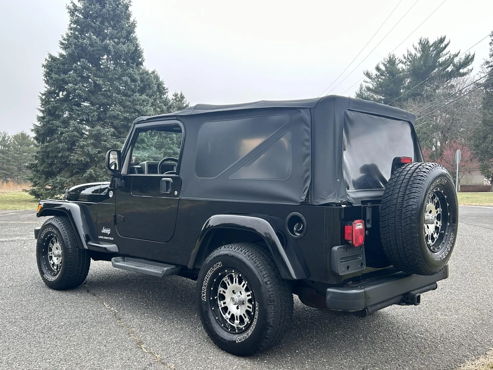 2005 Jeep TJ Wrangler - Image 16 of 31