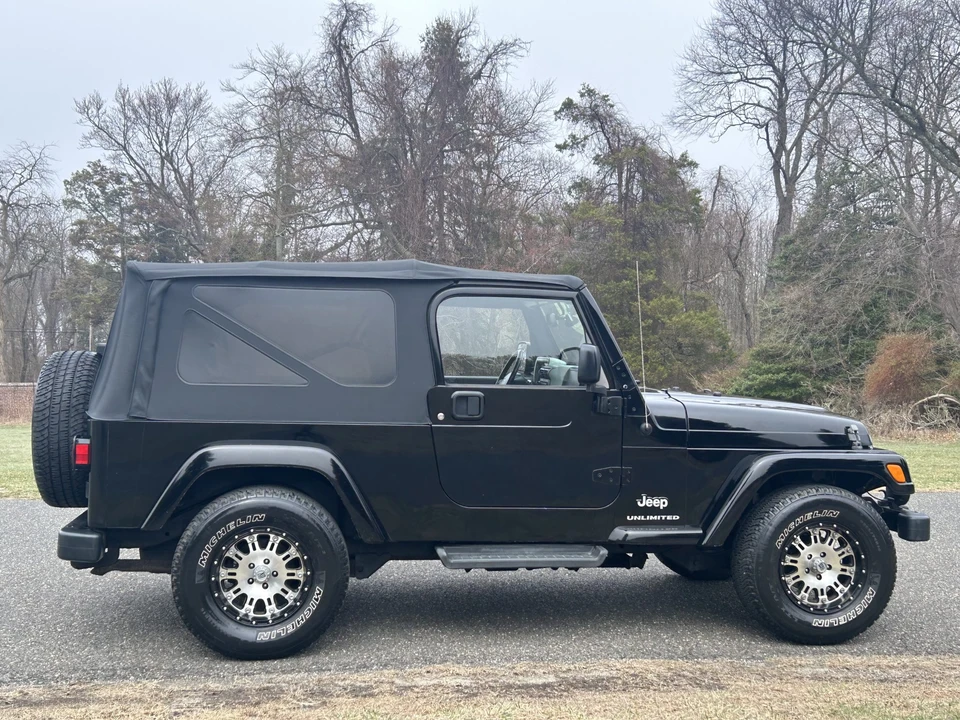 2005 Jeep TJ Wrangler - Image 24 of 31