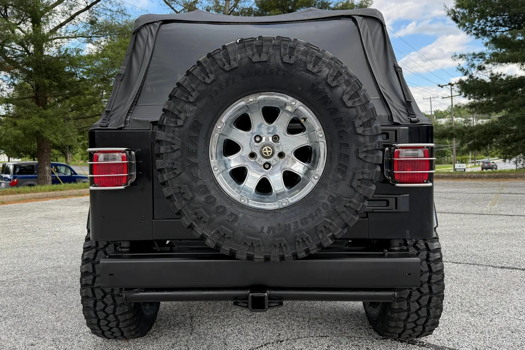 2005 Jeep TJ Wrangler - Image 5 of 31