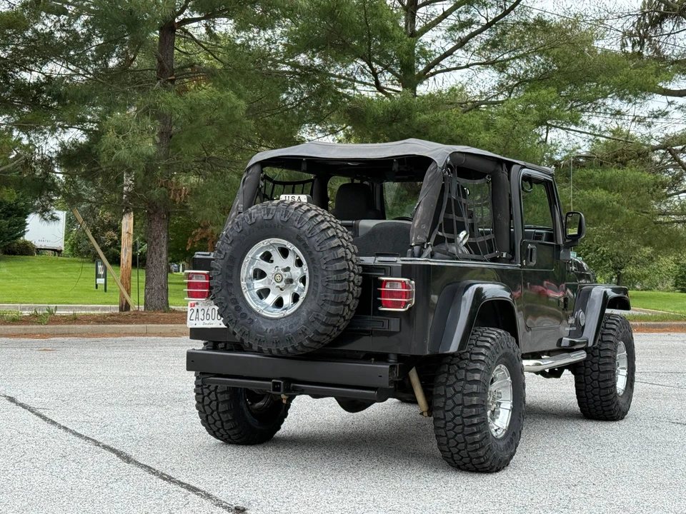 2005 Jeep TJ Wrangler - Image 24 of 31