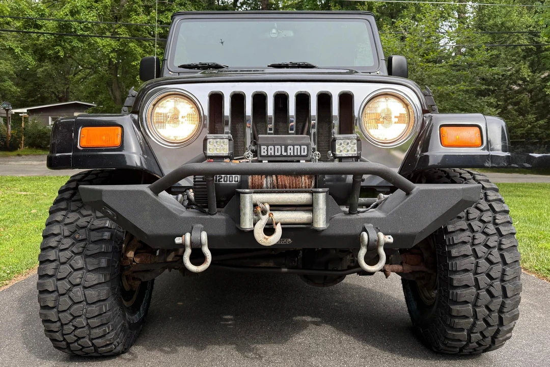 2005 Jeep TJ Wrangler - Image 2 of 31