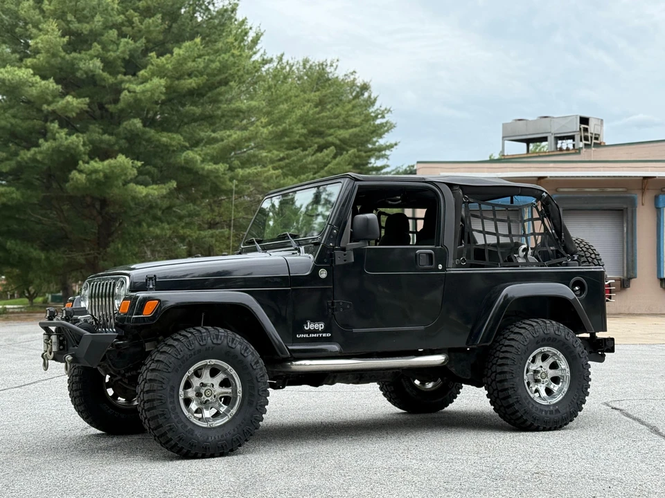 2005 Jeep TJ Wrangler - Image 13 of 31