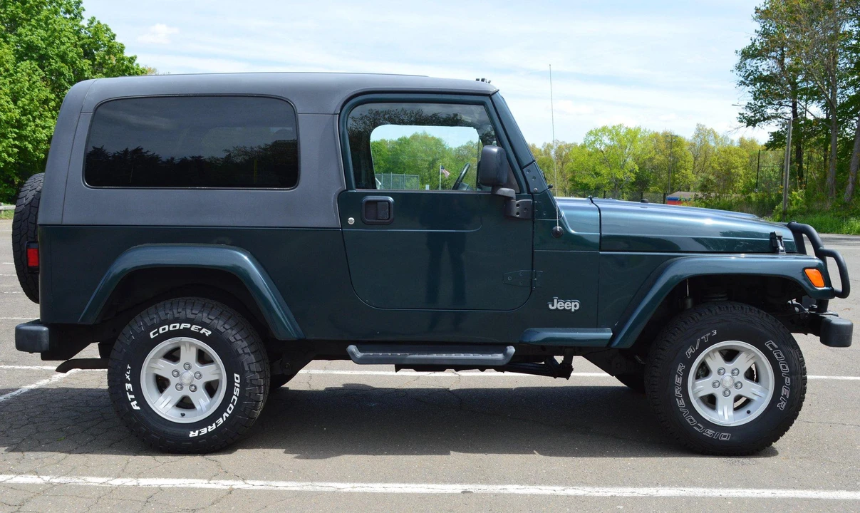 2005 Jeep TJ Wrangler - Image 16 of 23