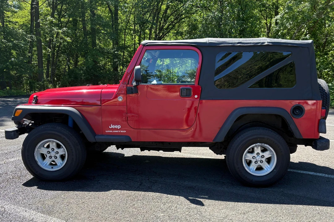 2005 Jeep TJ Wrangler - Image 3 of 31