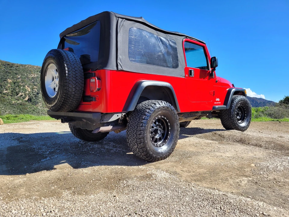 2005 Jeep TJ Wrangler - Image 16 of 31
