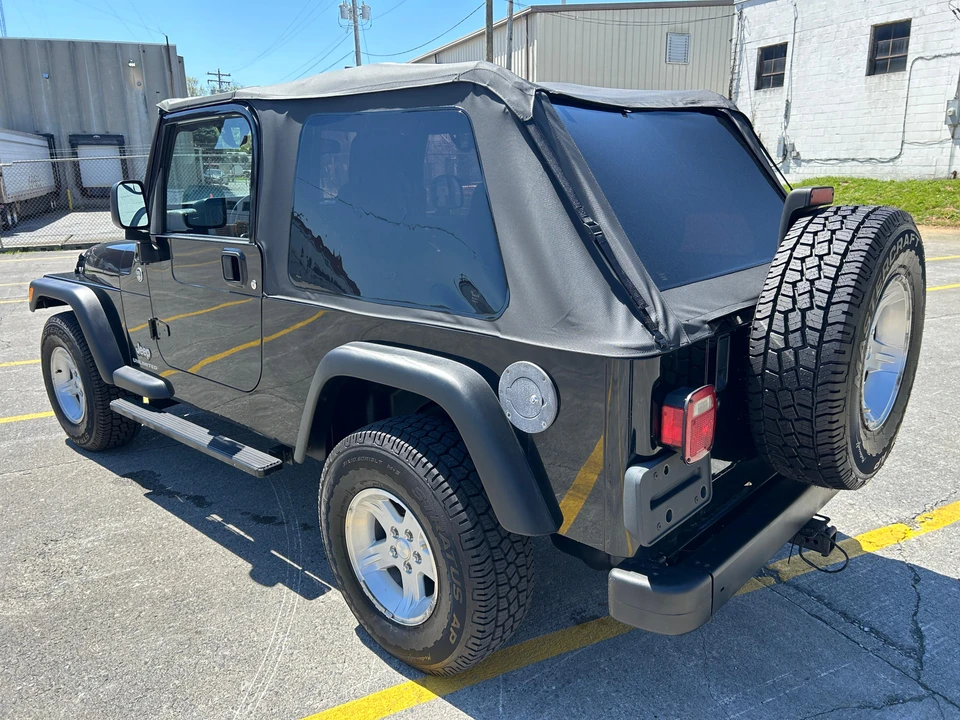 2005 Jeep TJ Wrangler - Image 10 of 31
