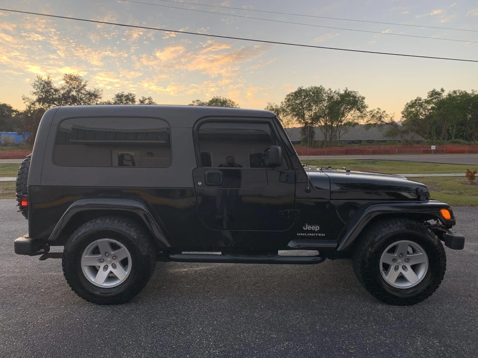 2005 Jeep TJ Wrangler - Image 7 of 31