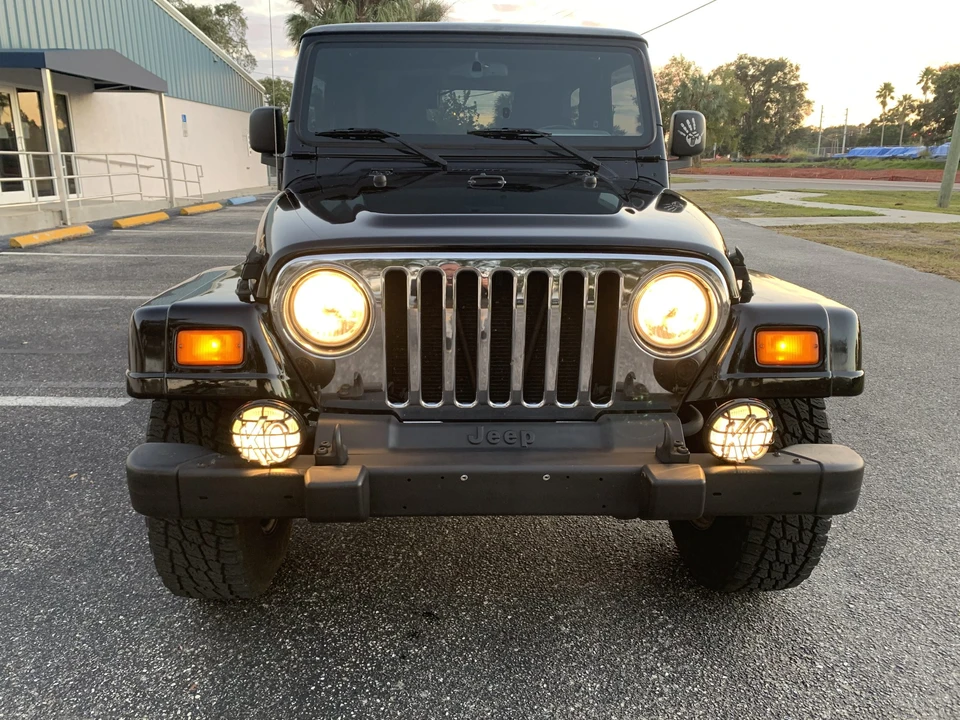 2005 Jeep TJ Wrangler - Image 9 of 31