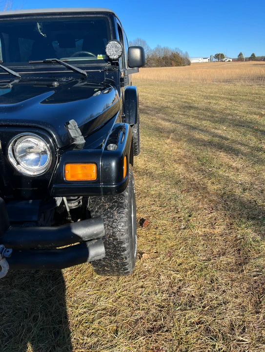 2005 Jeep TJ Wrangler - Image 18 of 31
