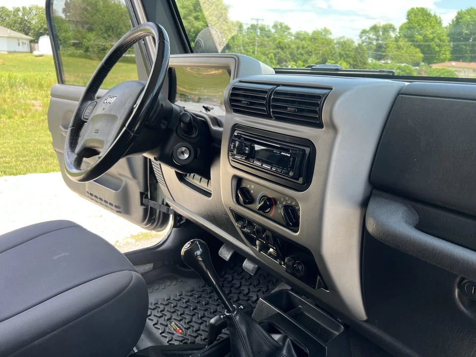 2005 Jeep TJ Wrangler - Image 31 of 31