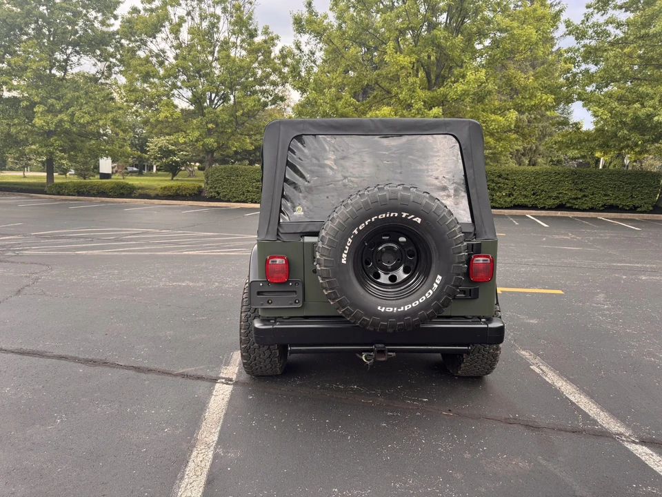 2005 Jeep TJ Wrangler - Image 3 of 31