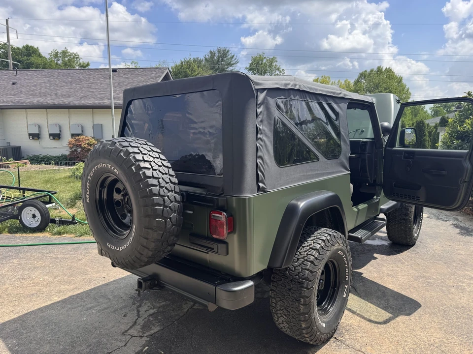 2005 Jeep TJ Wrangler - Image 12 of 31