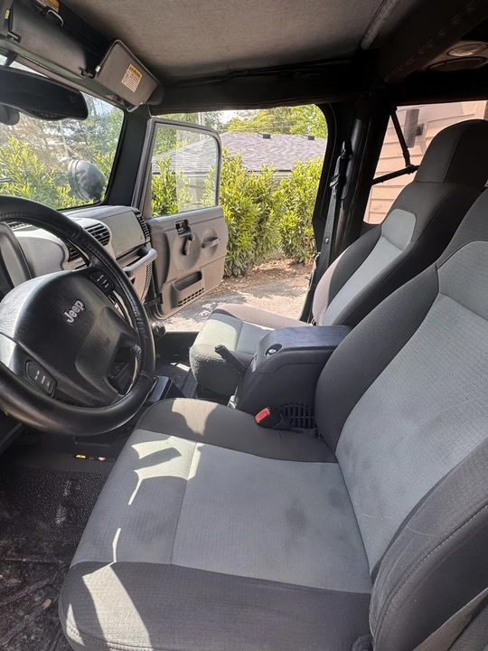 2005 Jeep TJ Wrangler - Image 29 of 31