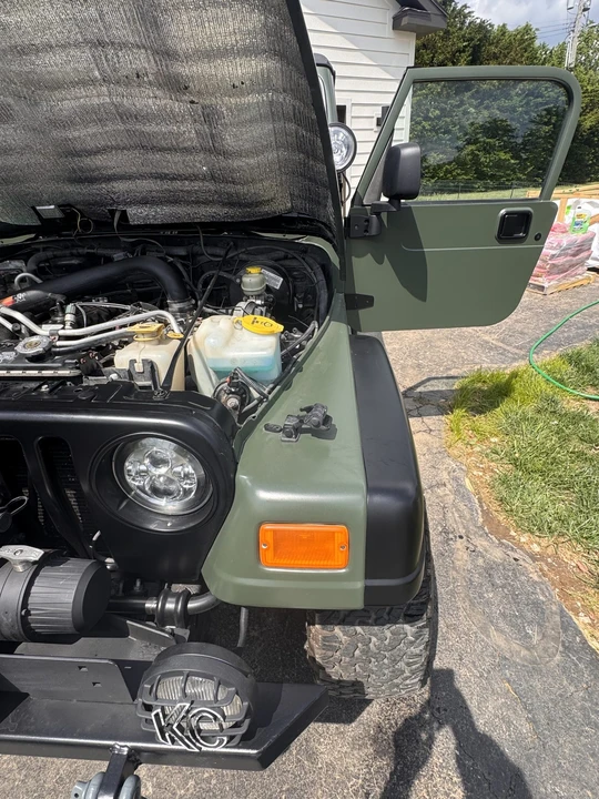 2005 Jeep TJ Wrangler - Image 21 of 31