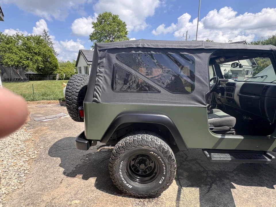 2005 Jeep TJ Wrangler - Image 15 of 31