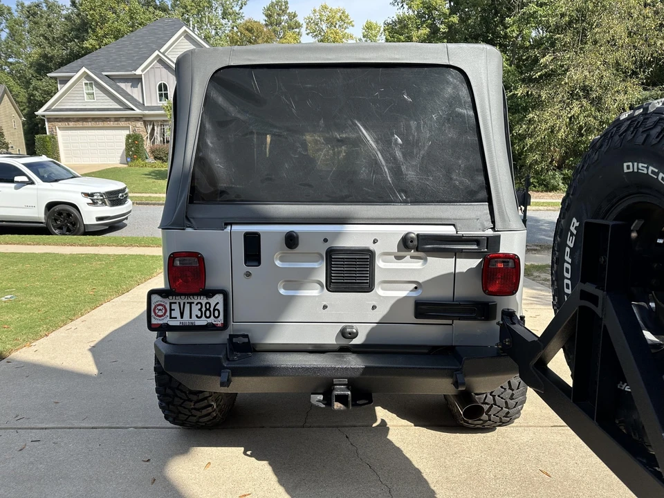 2005 Jeep TJ Wrangler - Image 9 of 31