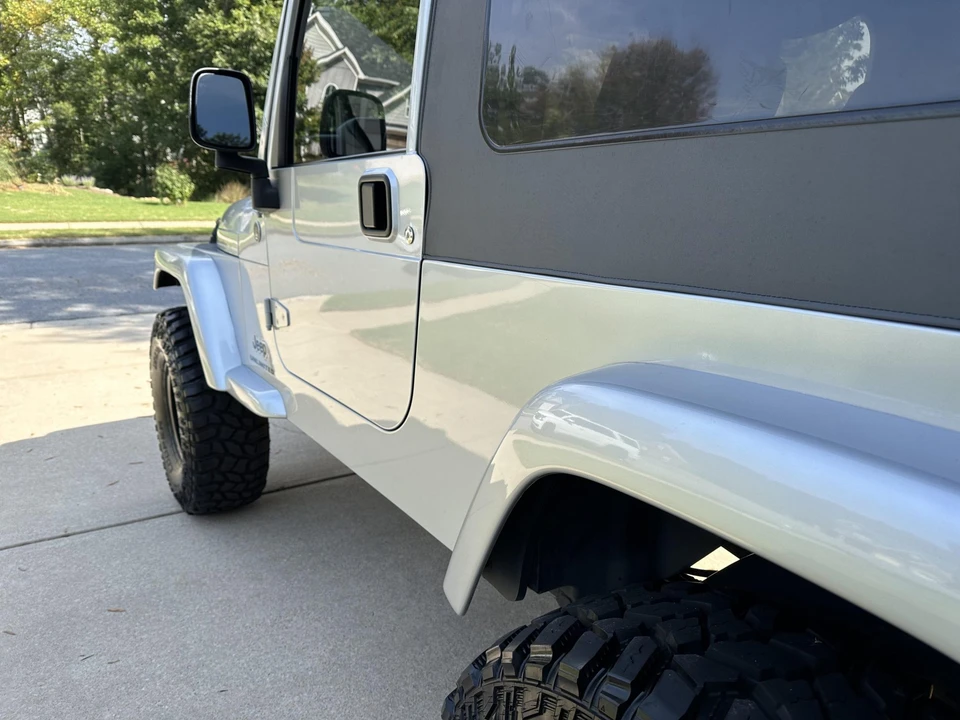 2005 Jeep TJ Wrangler - Image 14 of 31