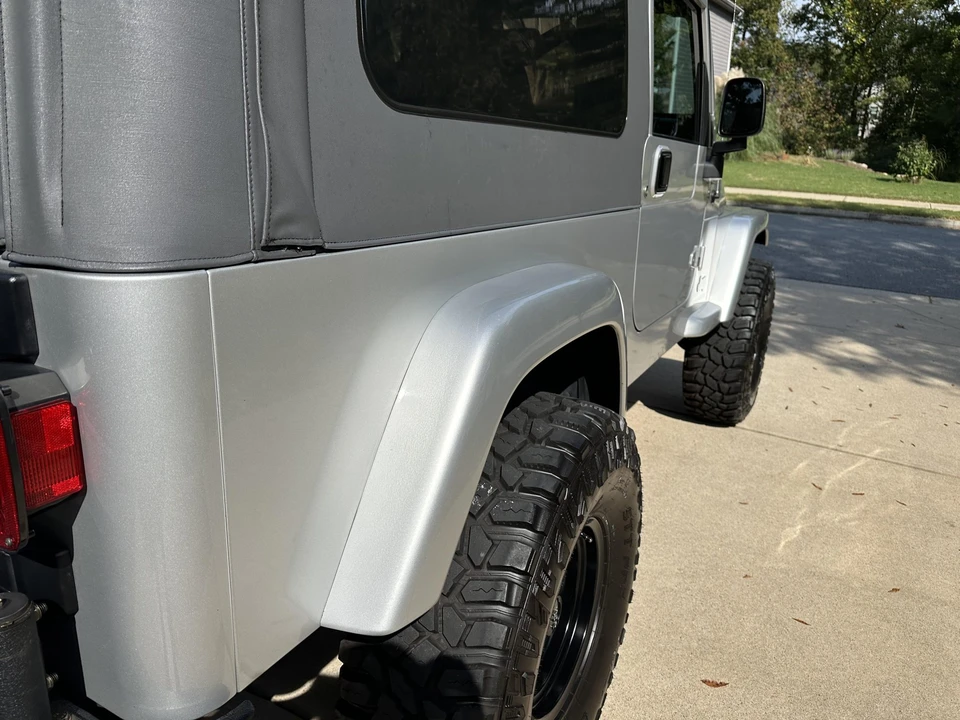 2005 Jeep TJ Wrangler - Image 15 of 31