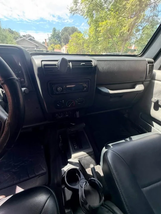 2005 Jeep TJ Wrangler - Image 12 of 14