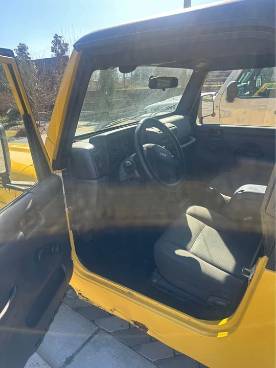 2005 Jeep TJ Wrangler - Image 8 of 9