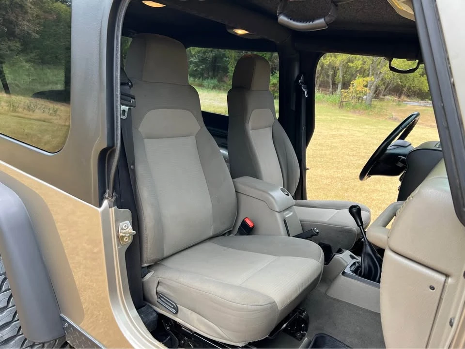 2005 Jeep TJ Wrangler - Image 18 of 20