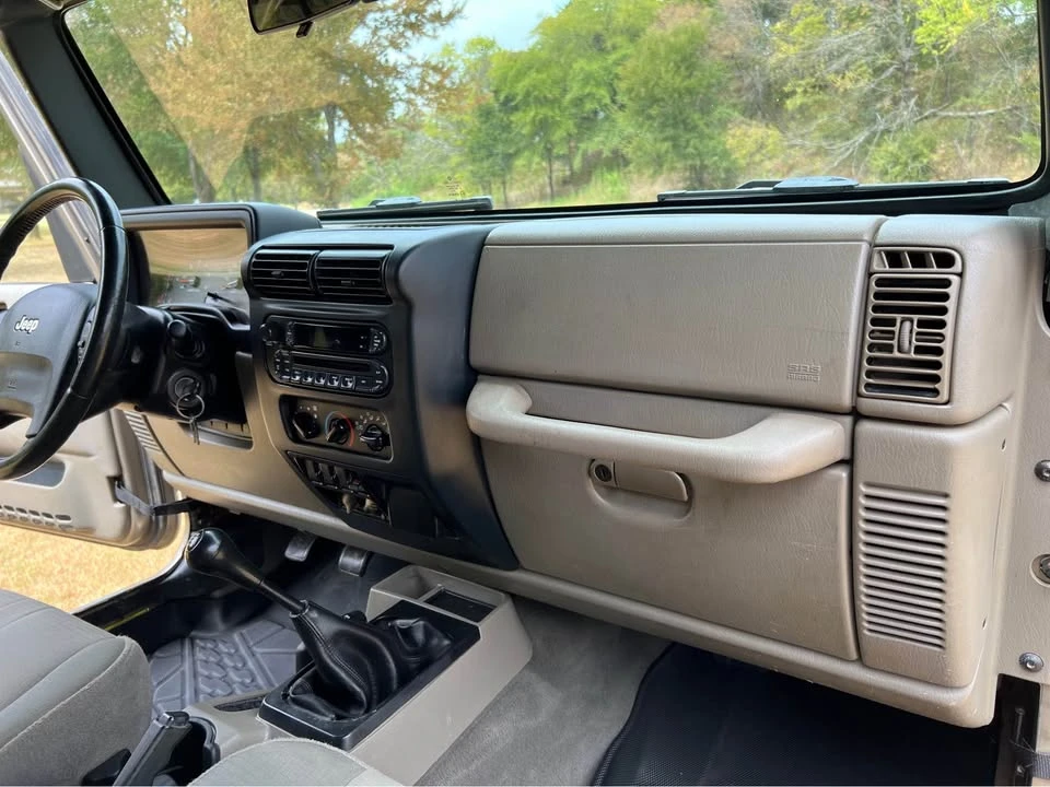 2005 Jeep TJ Wrangler - Image 19 of 20