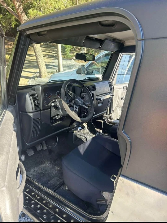 2005 Jeep TJ Wrangler - Image 2 of 8