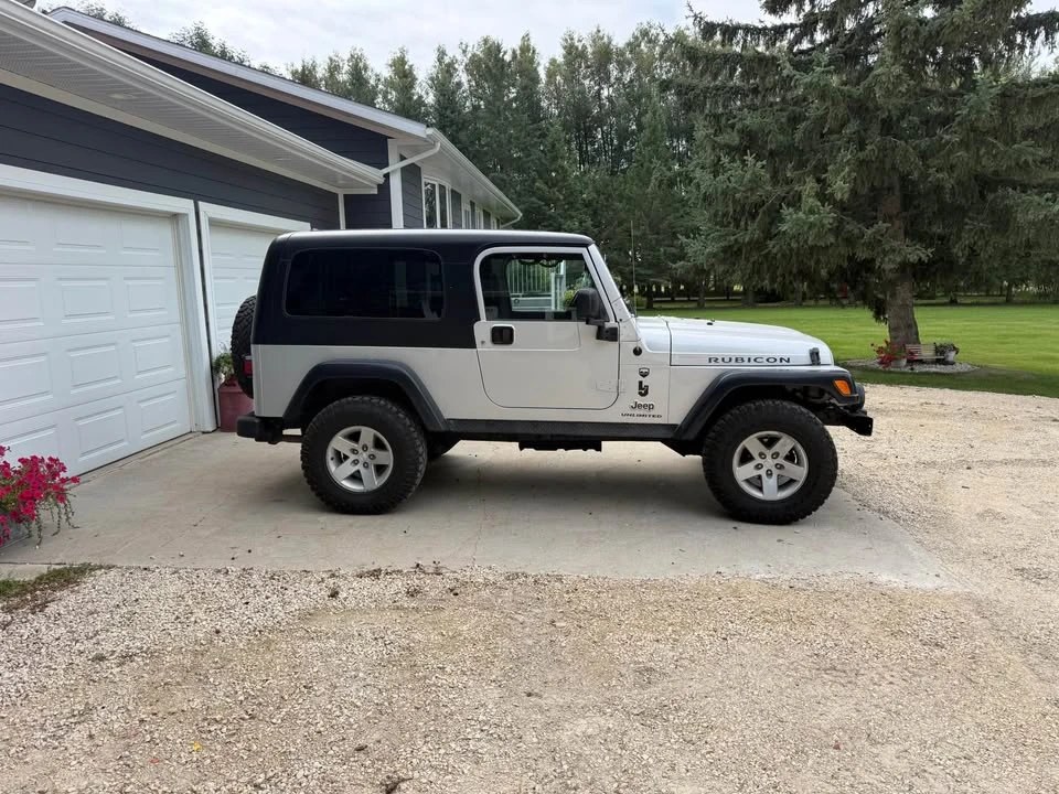 2005 Jeep TJ Wrangler - Image 2 of 18