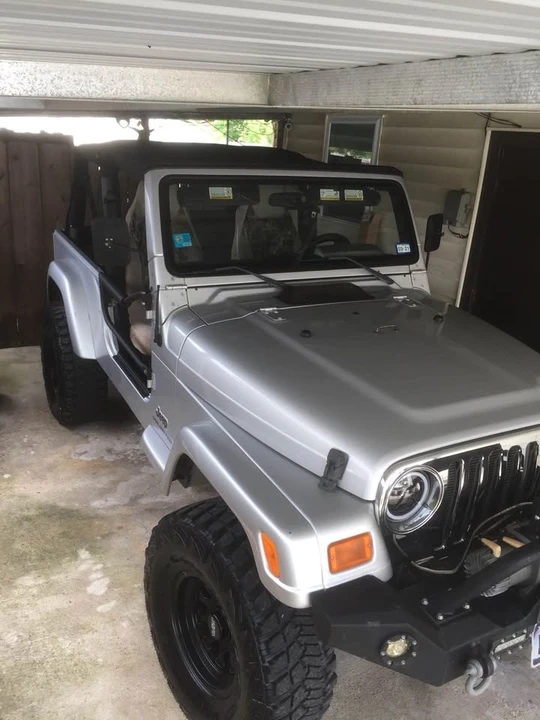 2005 Jeep TJ Wrangler - Image 5 of 11