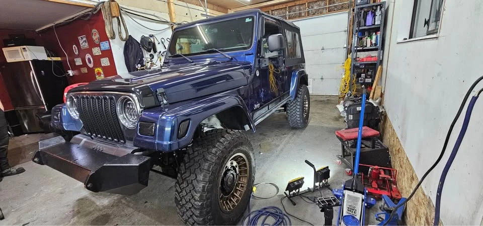 2005 Jeep TJ Wrangler - Image 5 of 9