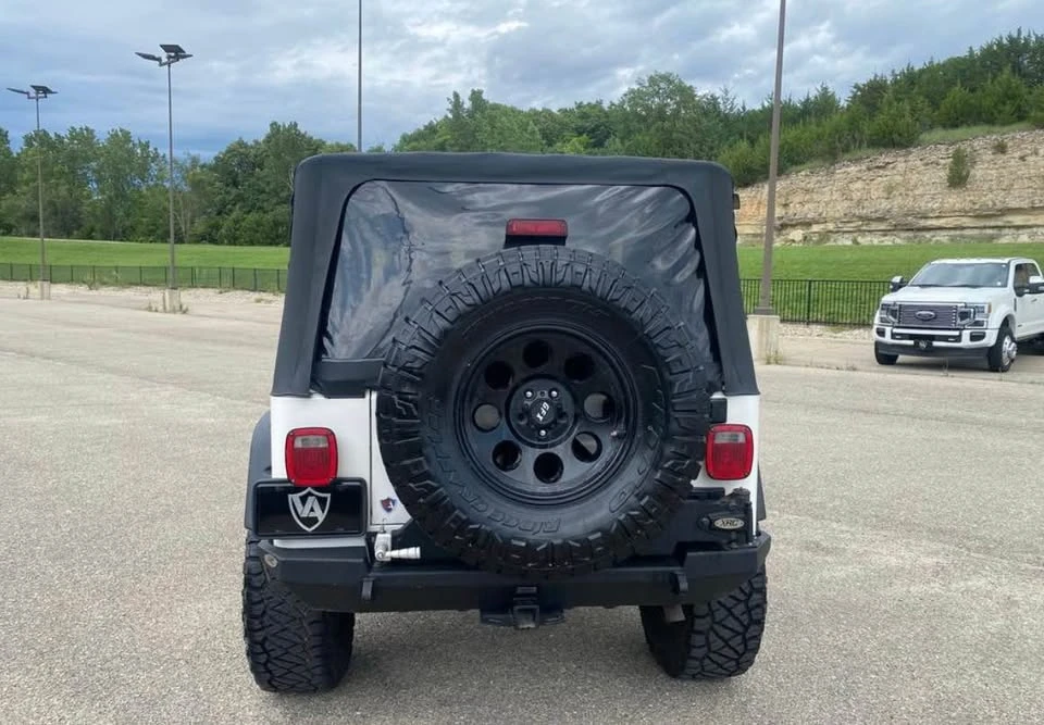 2005 Jeep TJ Wrangler - Image 4 of 7