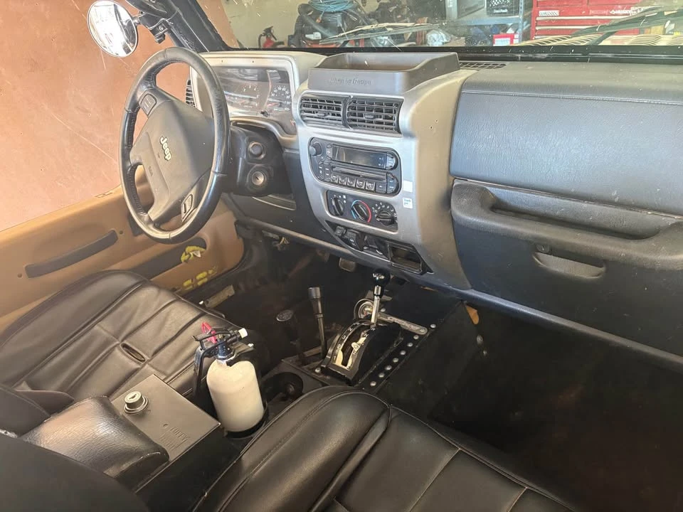 2005 Jeep TJ Wrangler - Image 9 of 10
