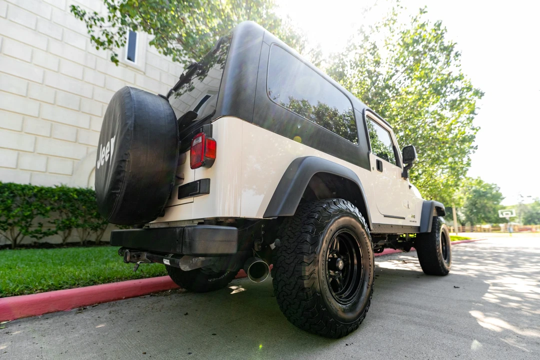 2005 Jeep TJ Wrangler - Image 8 of 31