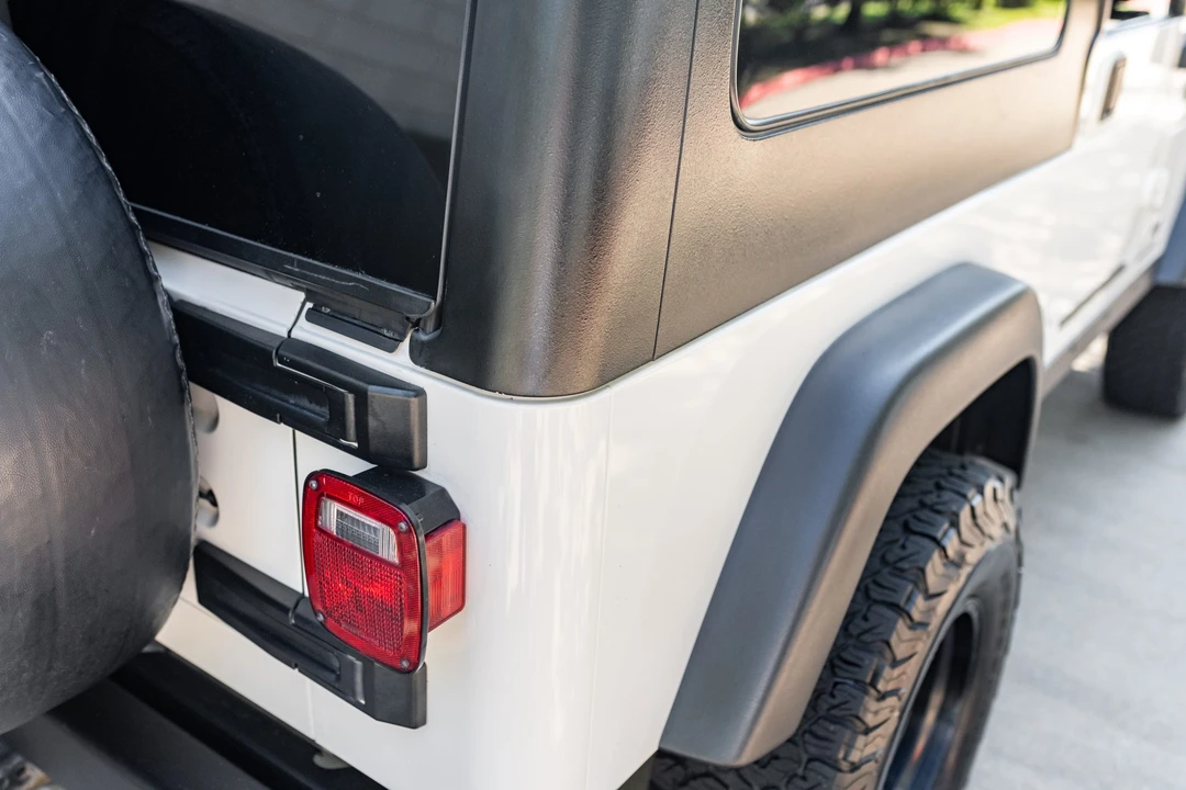 2005 Jeep TJ Wrangler - Image 13 of 31