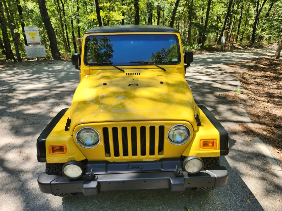 2005 Jeep TJ Wrangler - Image 19 of 31