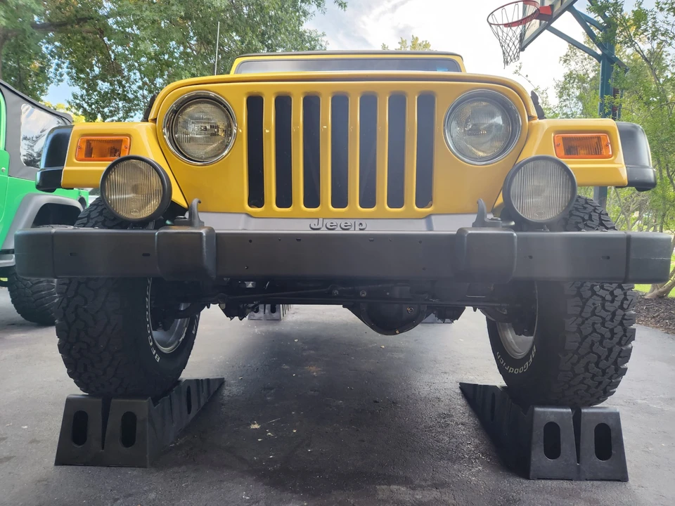 2005 Jeep TJ Wrangler - Image 21 of 31