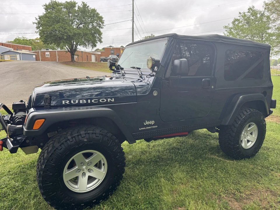 2005 Jeep TJ Wrangler - Image 21 of 31