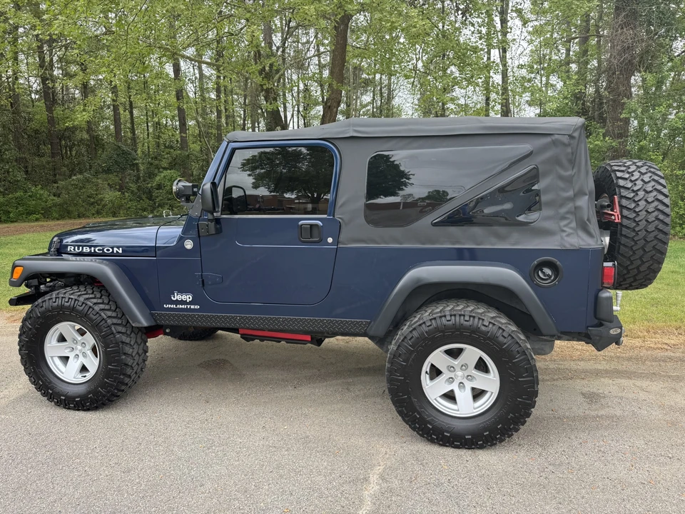 2005 Jeep TJ Wrangler - Image 10 of 31