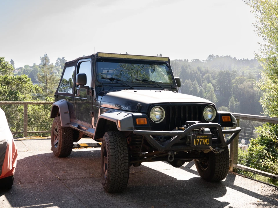 2005 Jeep TJ Wrangler - Image 13 of 31