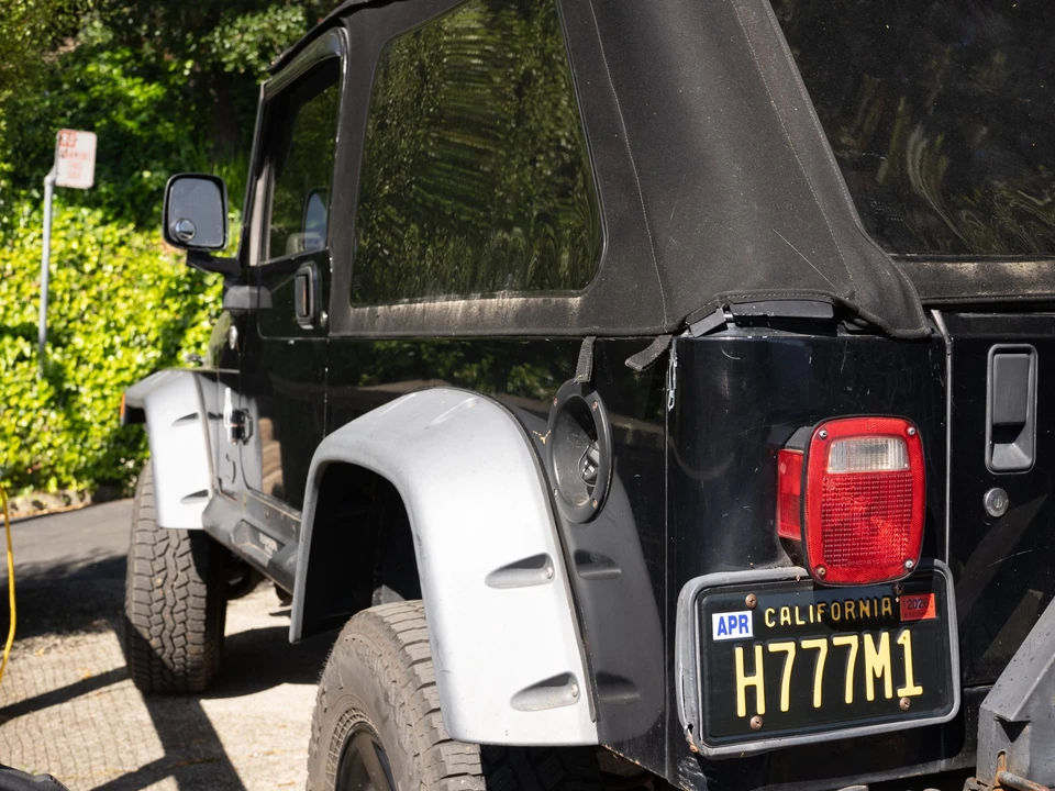 2005 Jeep TJ Wrangler - Image 22 of 31