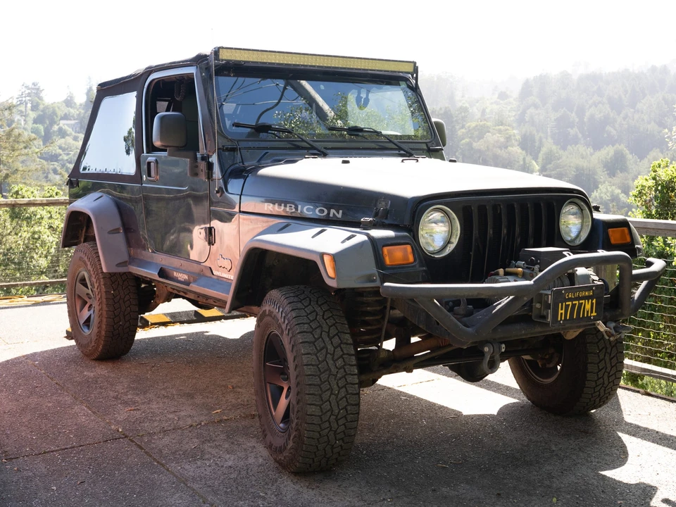 2005 Jeep TJ Wrangler - Image 12 of 31