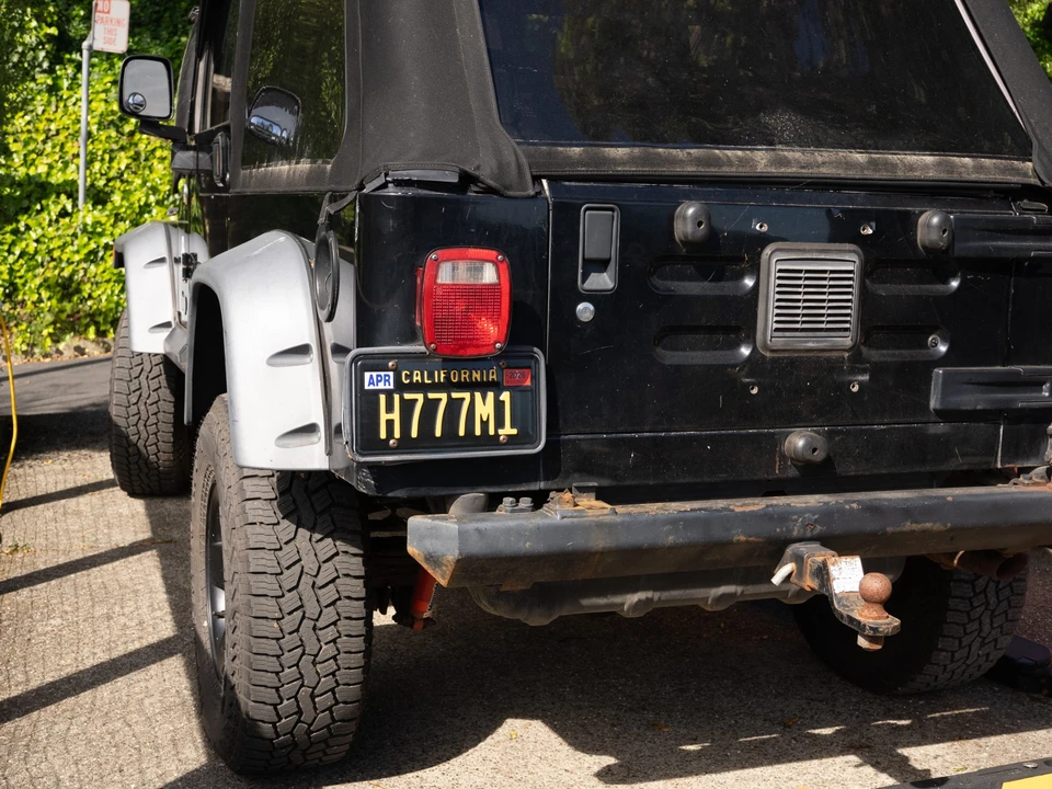 2005 Jeep TJ Wrangler - Image 23 of 31