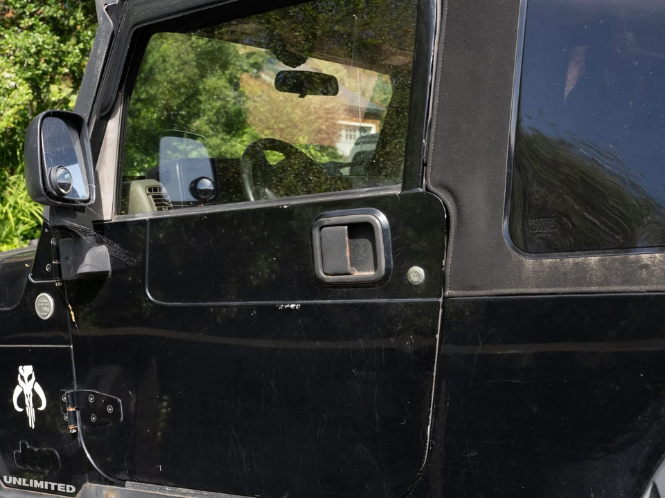 2005 Jeep TJ Wrangler - Image 20 of 31