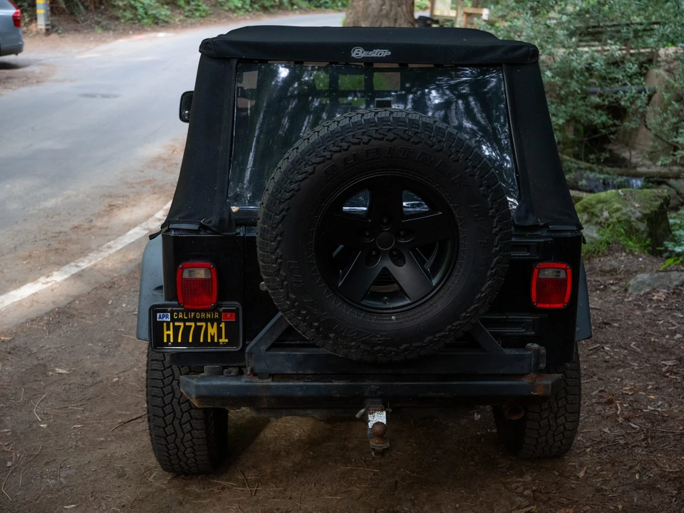 2005 Jeep TJ Wrangler - Image 7 of 31