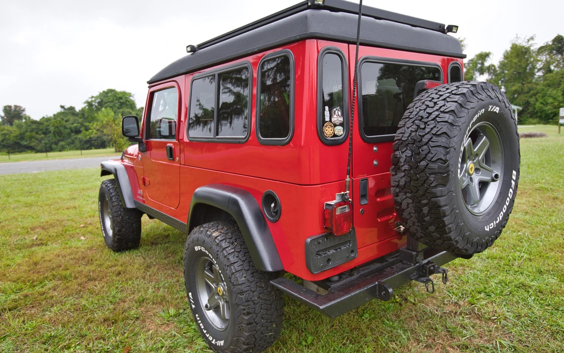 2005 Jeep TJ Wrangler - Image 12 of 31